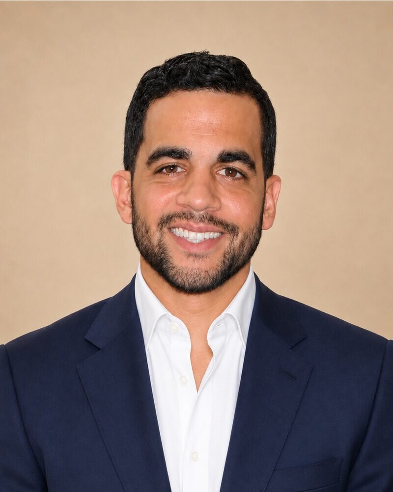 Portrait of Alex Santana